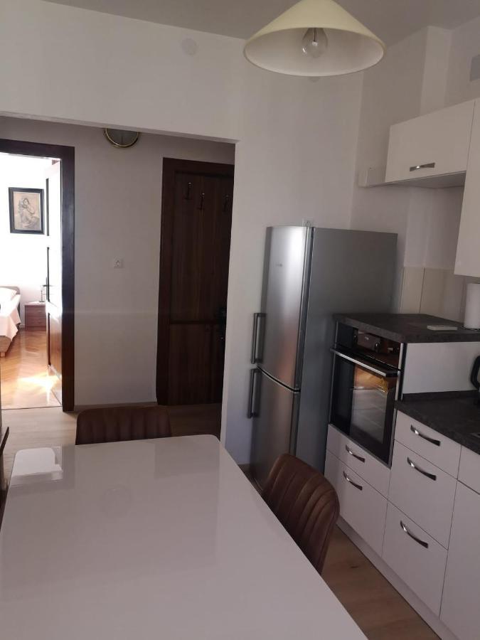 Appartement Tranquil Urban Escape à Split Extérieur photo